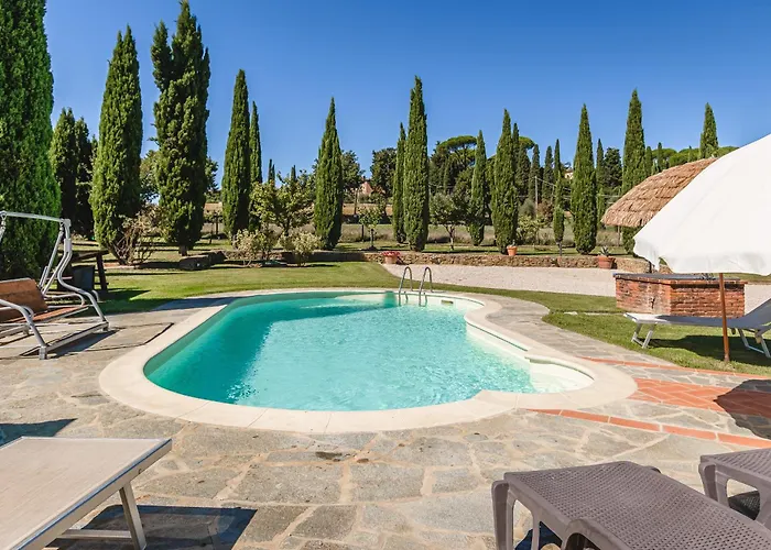 Il Podere - Rustic Charm In Tuscany